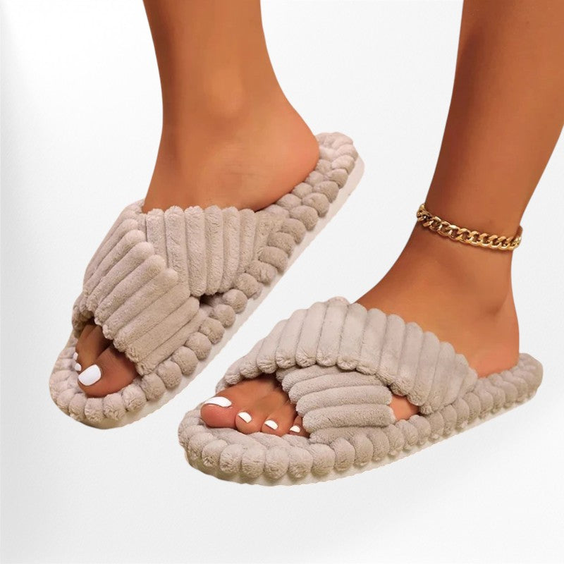 Ladies flufy slippers