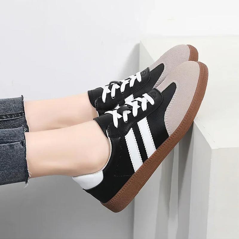 Platåskor för damsneakers