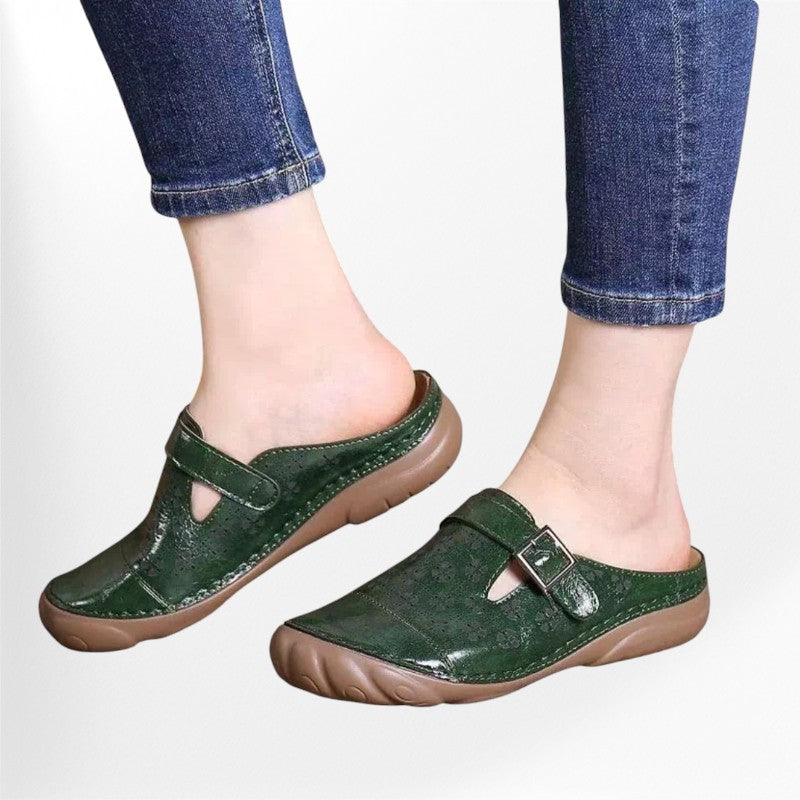 Traditional non-slip mule