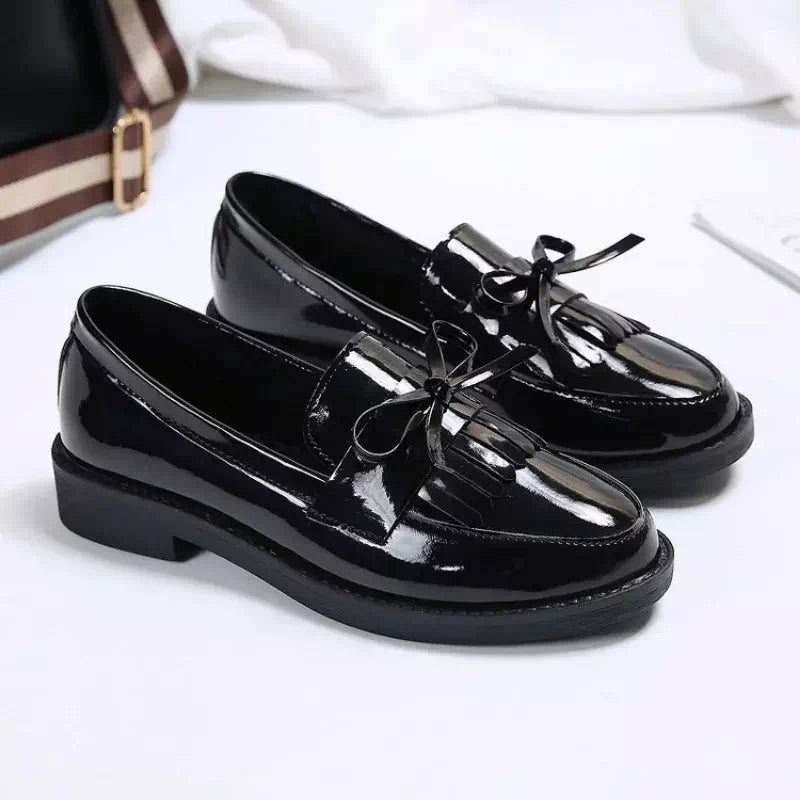 Black leather moccasin for women Podoways