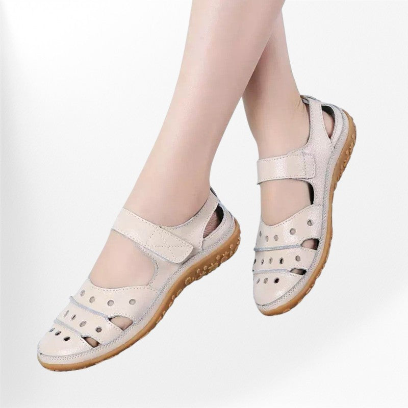 Black orthopedic sandals
