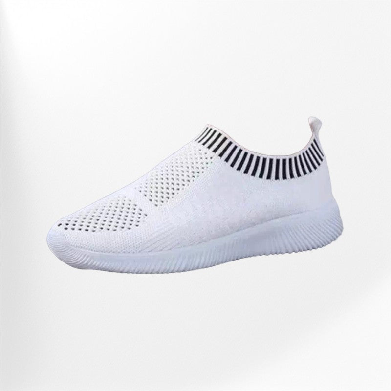 Lightweight sneakers for pain heel