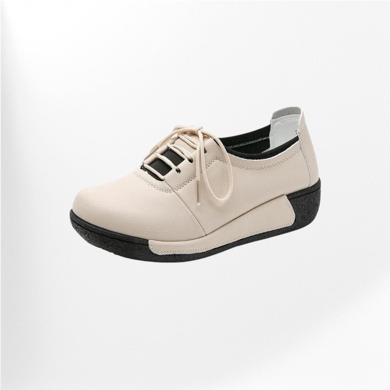 Moccasin footwear for women