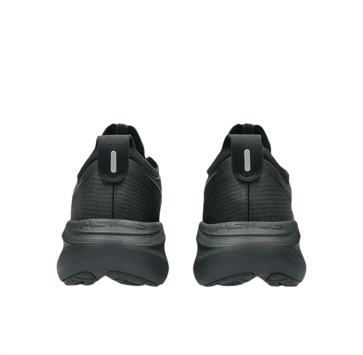 Svarta ortopediska skor