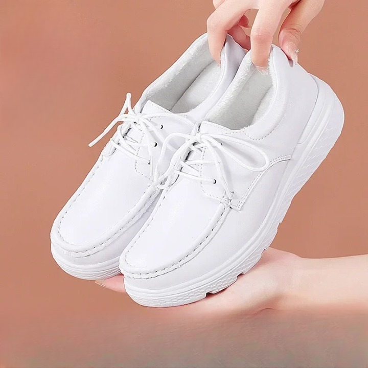 Orthopedic nursing shoes