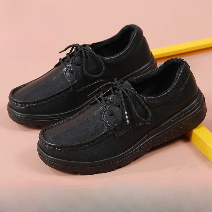 Orthopedic nursing shoes