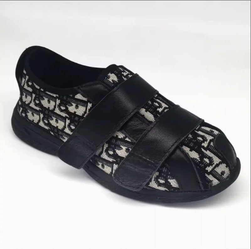 Rocker bottom orthopedic shoes